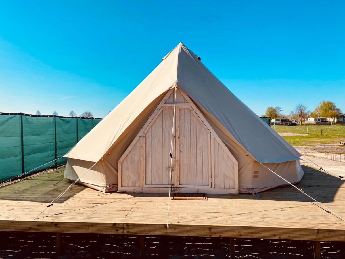 Bell Tent Heerewaarden Dış mekan fotoğraf